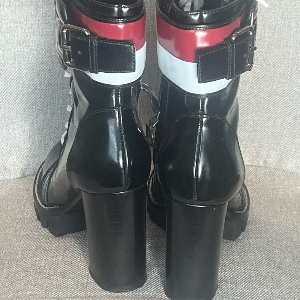 Louis Vuitton Star Trail Black Ankle Combat Boots - Picture 3 of 9